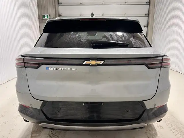 Chevrolet Equinox EV LT 4 portes avec 2LT 2024 à vendre - Photo 9