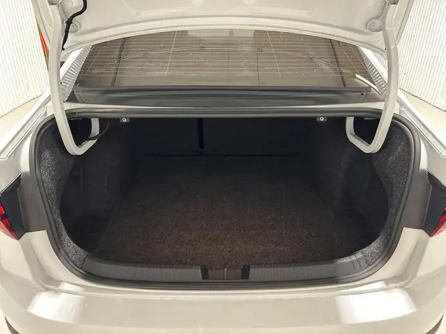 Volkswagen Jetta Highline avec boîte automatique 2022 à vendre - Photo 18