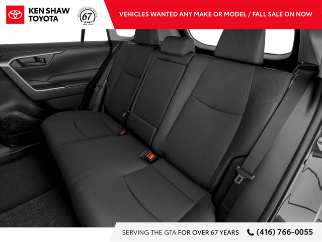 2021 Toyota RAV4 LE - Photo 10