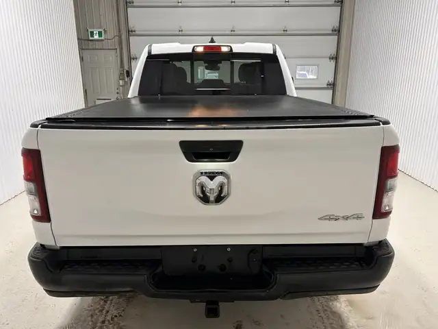 RAM 1500 Tradesman Quad Cab 4x4 caisse de 6 pi 4 po 2024 à vendr - Photo 9