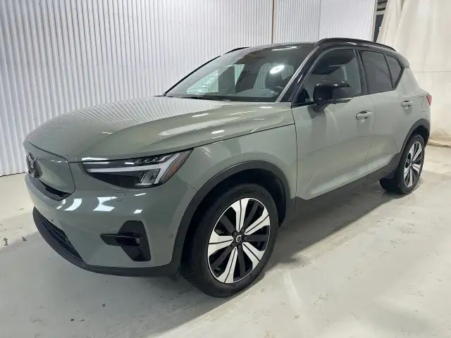 Volvo XC40 Plus Twin Awd 2023 à vendre