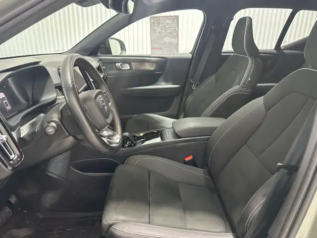 Volvo XC40 Plus Twin Awd 2023 à vendre - Photo 11