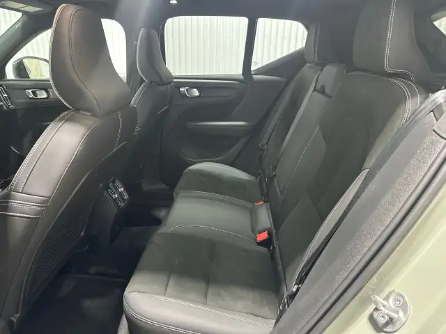 Volvo XC40 Plus Twin Awd 2023 à vendre - Photo 14