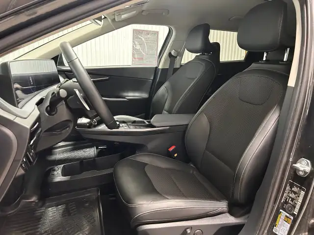 Kia EV6 Land Awd Cuir/tissu 2024 à vendre - Photo 11