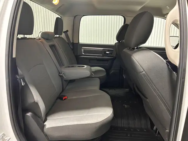 RAM 1500 Classic SLT cabine d'équipe 4x4 caisse de 5 pi 7 po 202 - Photo 17