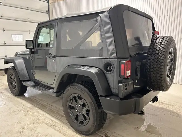 Jeep Wrangler Willys Wheeler 2 portes 4RM 2017 à vendre - Photo 11