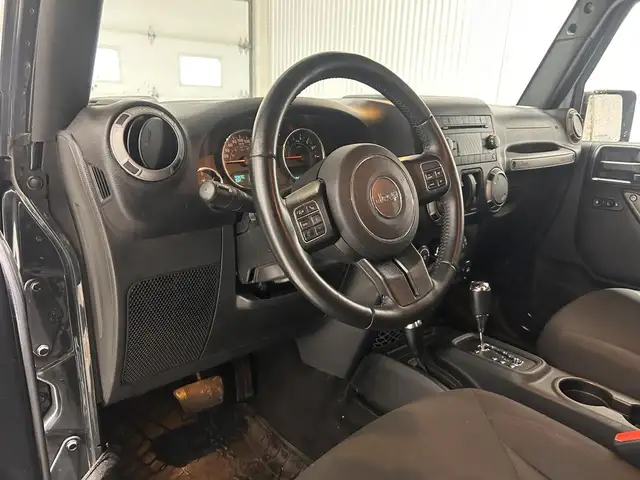 Jeep Wrangler Willys Wheeler 2 portes 4RM 2017 à vendre - Photo 14