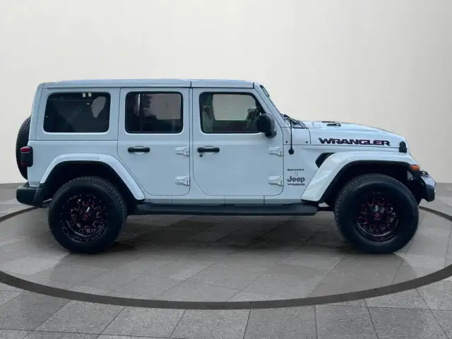 2018 Jeep Wrangler Unlimited Sahara Sahara| Low Kilometres|On... - Photo 7