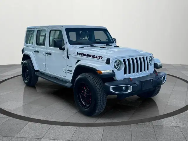 2018 Jeep Wrangler Unlimited Sahara Sahara| Low Kilometres|On... - Photo 8