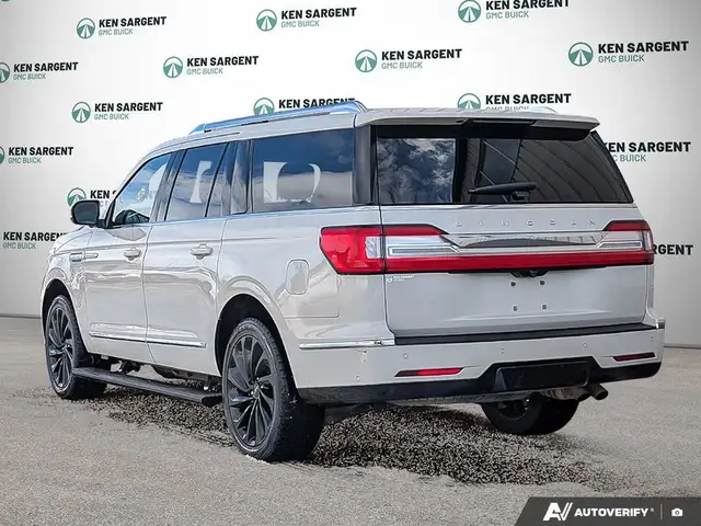 2021 Lincoln Navigator L - Photo 4