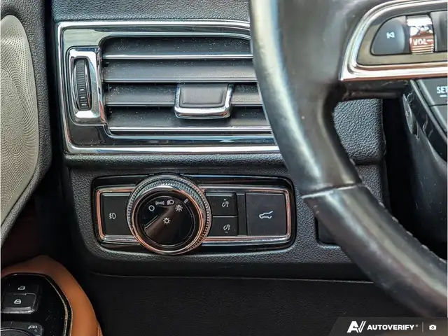 2021 Lincoln Navigator L - Photo 22