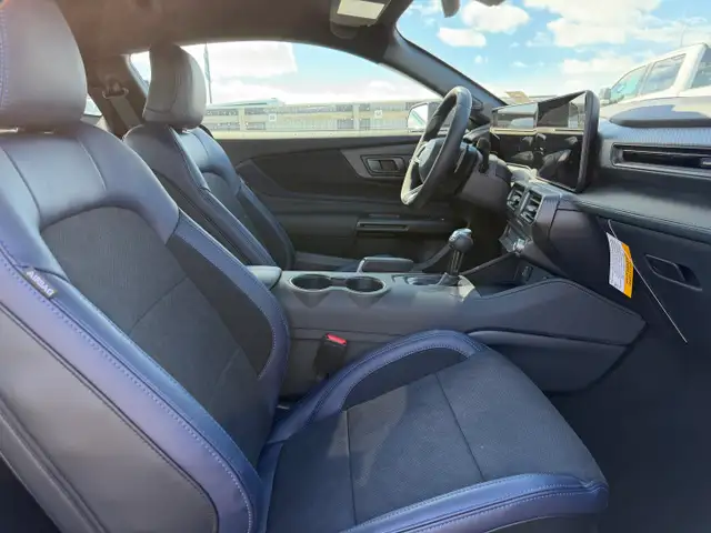 2026 Ford Mustang DARK HORSE | DARK HORSE APPEARANCE PACKAGE - Photo 28