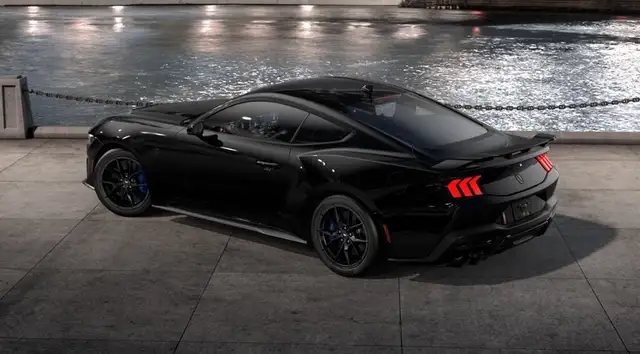 2026 Ford Mustang DARK HORSE | TECH PACK | DARK APPEARANCE PACKA - Photo 4