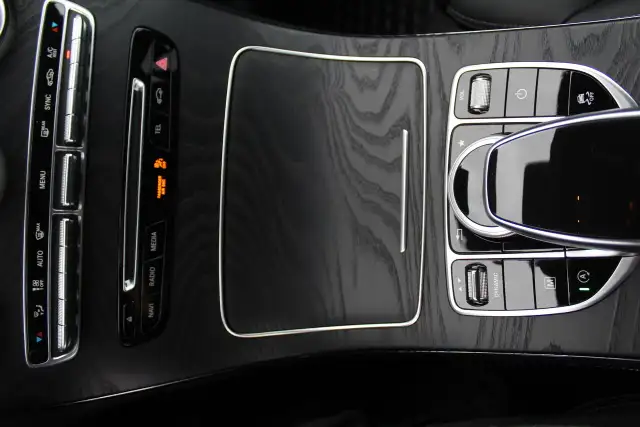 2018 Mercedes-Benz GLC Glc 300 4matic panoramic navigation led m - Photo 17