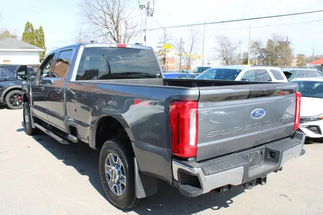 2025 Ford SUPER DUTY F-250 SRW XLT - Photo 4