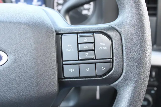 2025 Ford SUPER DUTY F-250 SRW XLT - Photo 11