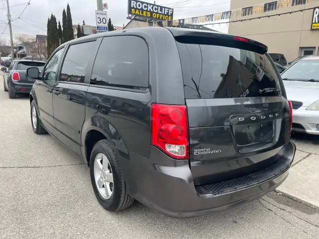 2012 Dodge Grand Caravan SE/SXT - Photo 7
