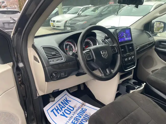 2012 Dodge Grand Caravan SE/SXT - Photo 12