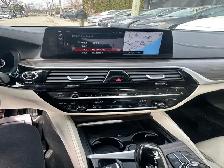 2017 BMW 530 i xDrive - Photo 12
