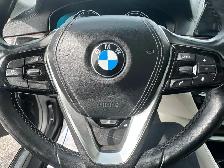 2017 BMW 530 i xDrive - Photo 14
