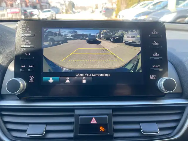 2018 Honda Accord LX - Photo 16