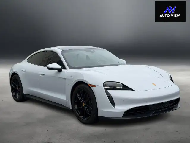 2021 Porsche Taycan Base PREMIUM PACKAGE - Photo 4