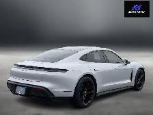 2021 Porsche Taycan Base PREMIUM PACKAGE - Photo 6