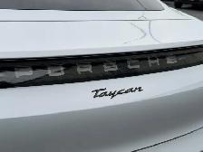 2021 Porsche Taycan Base PREMIUM PACKAGE - Photo 16