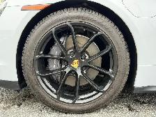 2021 Porsche Taycan Base PREMIUM PACKAGE - Photo 18