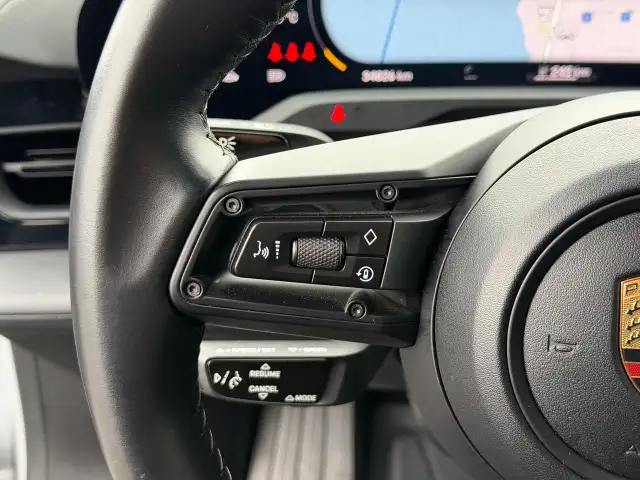 2021 Porsche Taycan Base PREMIUM PACKAGE - Photo 23