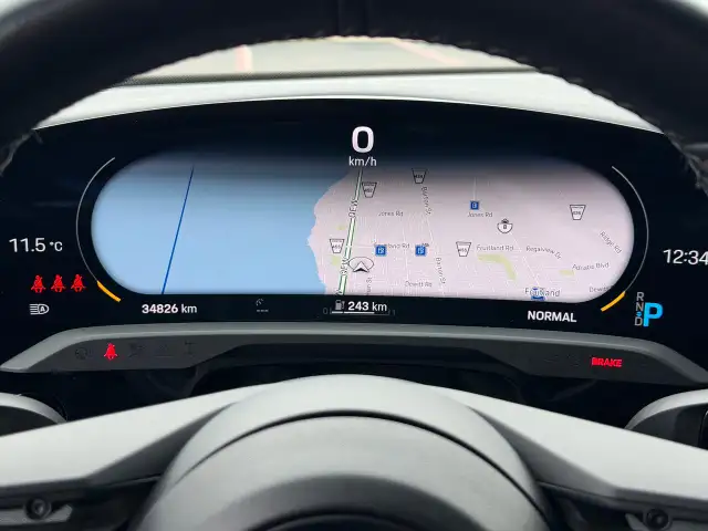 2021 Porsche Taycan Base PREMIUM PACKAGE - Photo 24