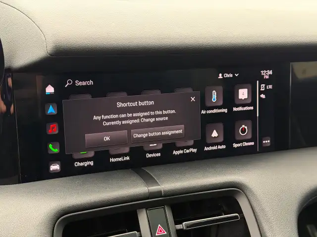 2021 Porsche Taycan Base PREMIUM PACKAGE - Photo 25