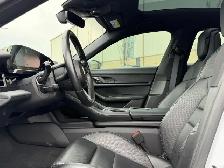 2021 Porsche Taycan Base PREMIUM PACKAGE - Photo 30