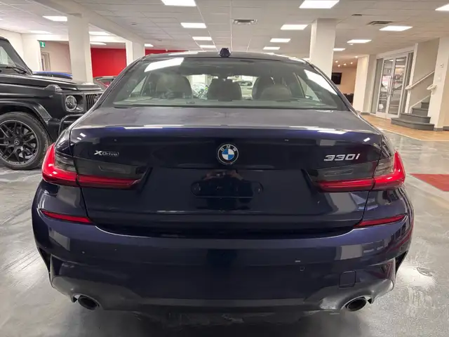 2024 BMW 3-Series 330i xDrive Sedan - Photo 6