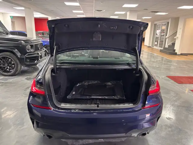 2024 BMW 3-Series 330i xDrive Sedan - Photo 16