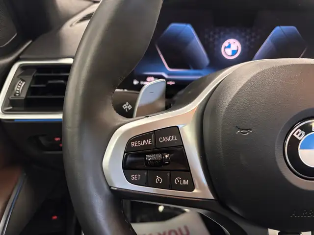 2024 BMW 3-Series 330i xDrive Sedan - Photo 23