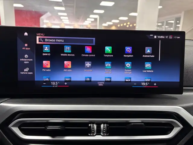 2024 BMW 3-Series 330i xDrive Sedan - Photo 27