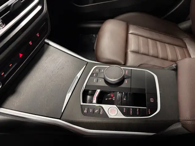 2024 BMW 3-Series 330i xDrive Sedan - Photo 31