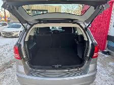 2017 Dodge Journey SE - Photo 12