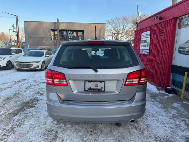2017 Dodge Journey SE - Photo 13