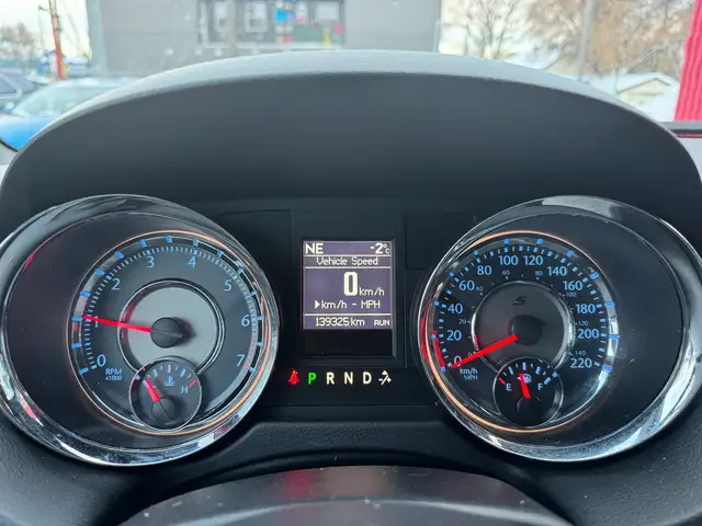 2015 Chrysler Town & Country S - Photo 11