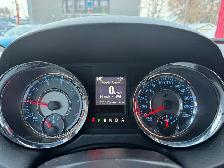2015 Chrysler Town & Country S - Photo 11