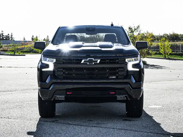 2026 Chevrolet Silverado 1500 LT Trail Boss - Photo 3