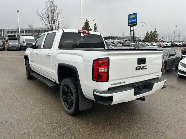 2018 GMC Sierra 1500 SLE Elevation Edition - Photo 4