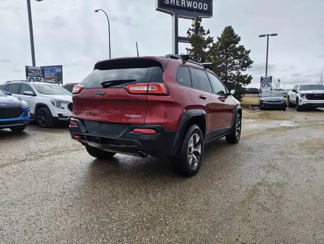2017 Jeep Cherokee Trailhawk V6 4X4 - Photo 6