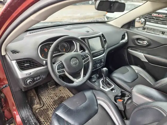 2017 Jeep Cherokee Trailhawk V6 4X4 - Photo 7