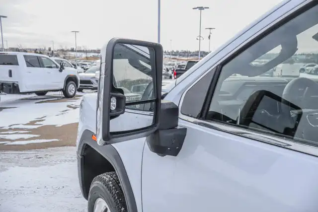 2026 GMC Sierra 3500HD Denali Ultimate - Photo 14
