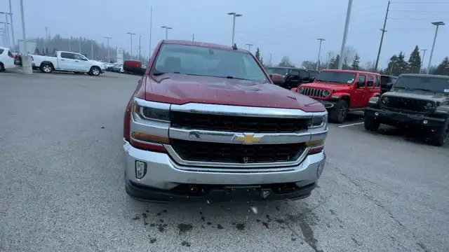 2018 Chevrolet Silverado 1500 LT - Photo 4