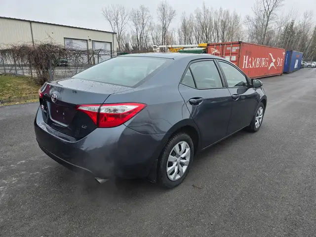 2016 Toyota Corolla LE - Photo 5