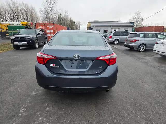 2016 Toyota Corolla LE - Photo 6
